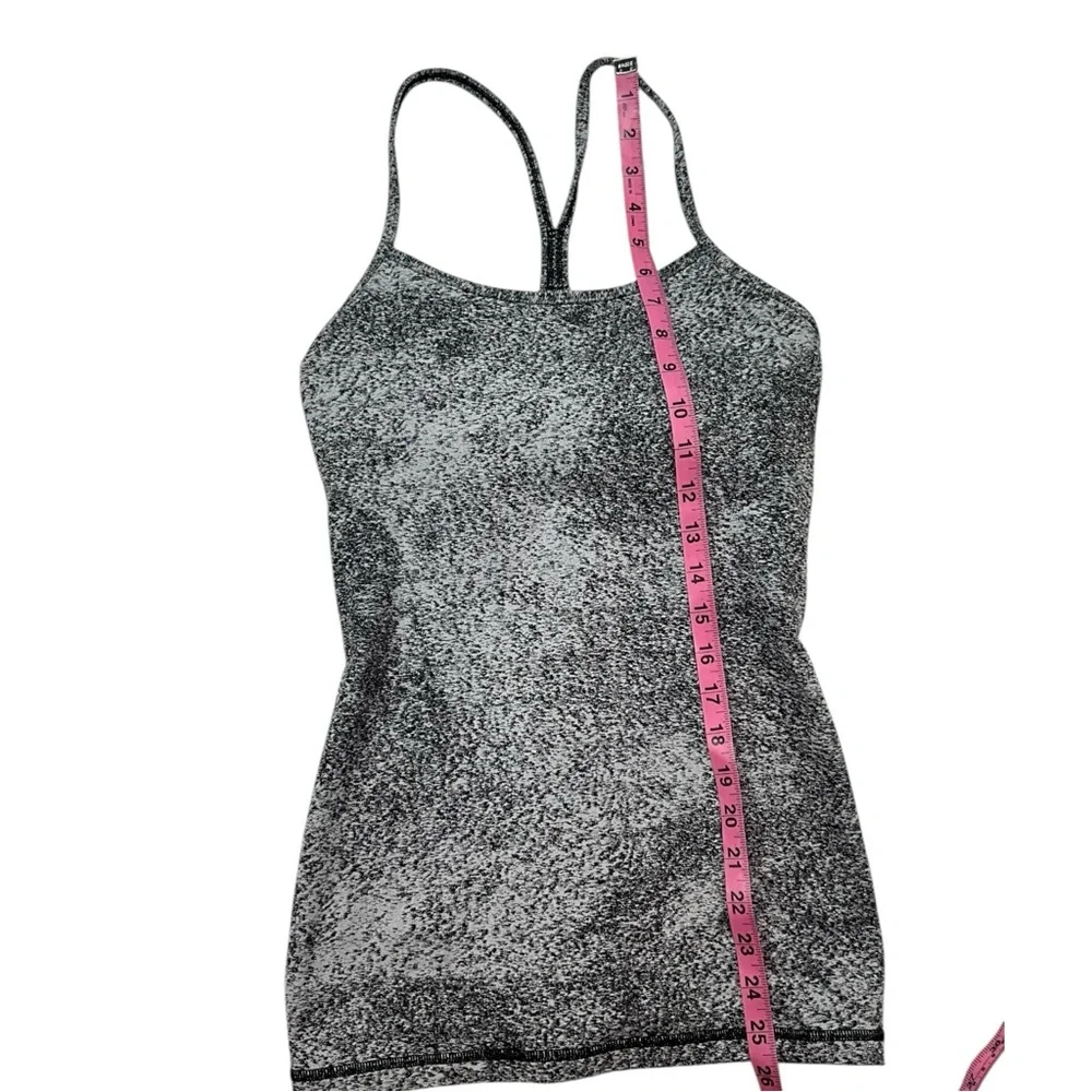 Lululemon‎ Power Y Tank Luon Spray Jacquard White Black Size 6